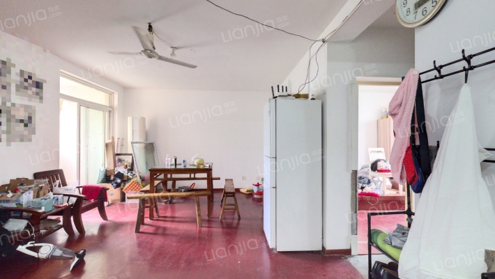 勤居苑东区二手房实景图