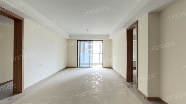 亚新美好艺境二手房实景图