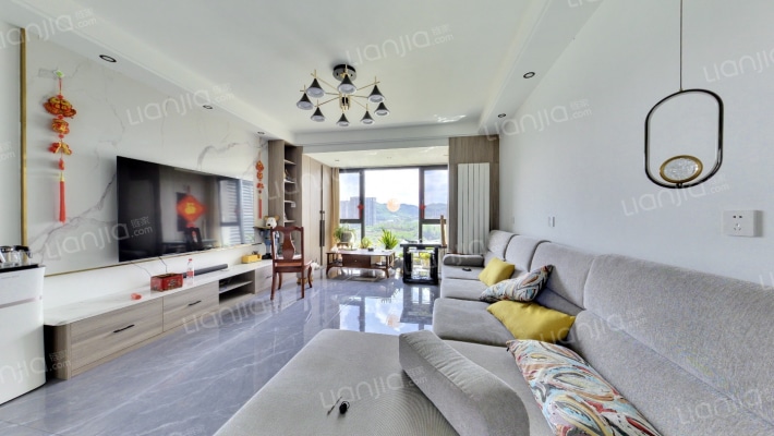 保利公园揽胜II二手房实景图