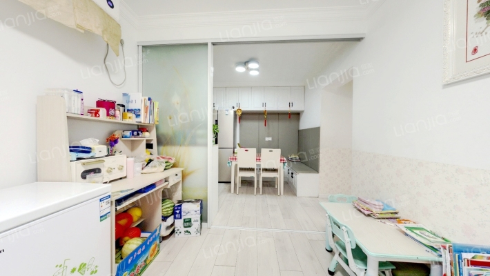 金鹏苑二手房实景图