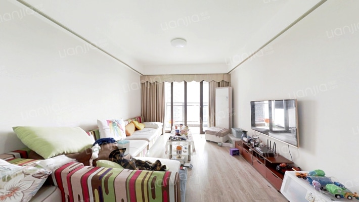 时代名著二手房实景图