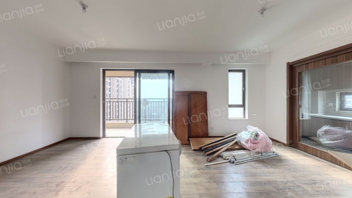 华发中城中央公园二手房实景图