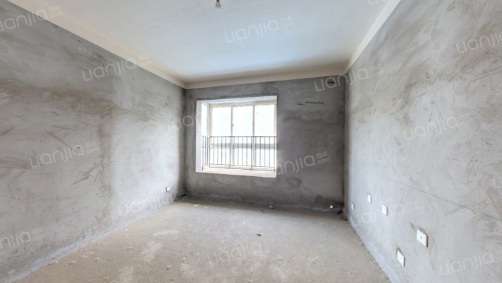 金程梦园山庄二手房实景图