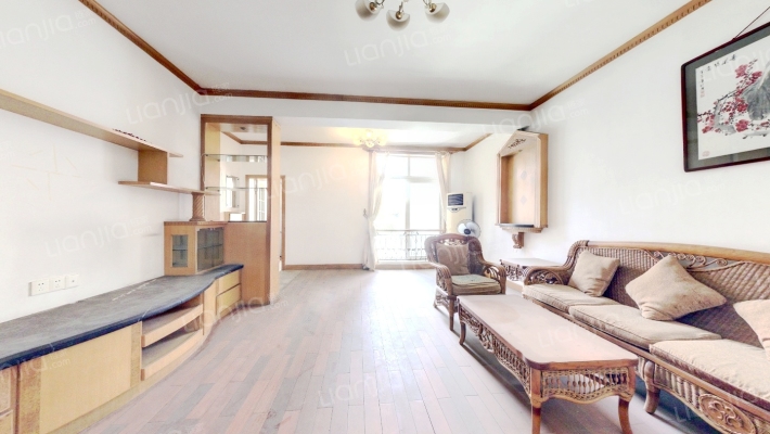 长福沁苑公寓二手房实景图