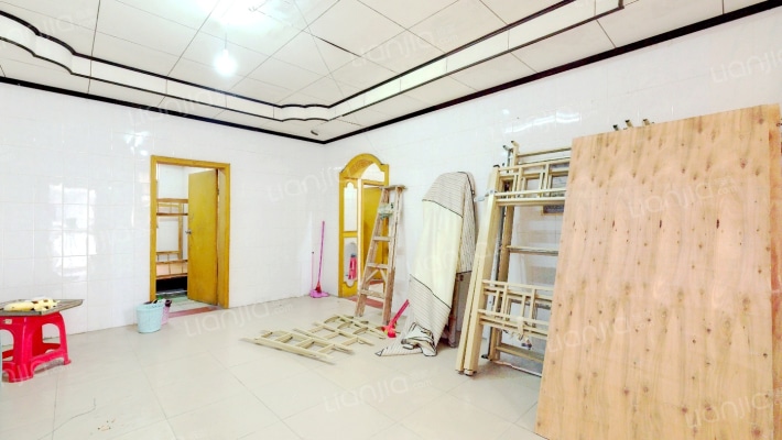 花边新苑二手房实景图