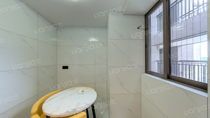 方圆B区二手房实景图