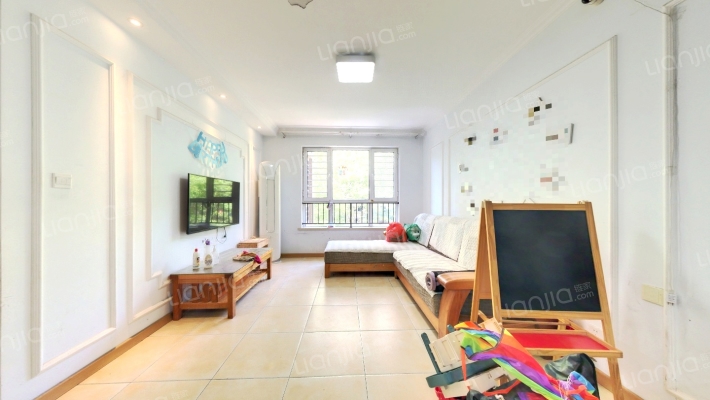 海尔鼎世华府C区二手房实景图