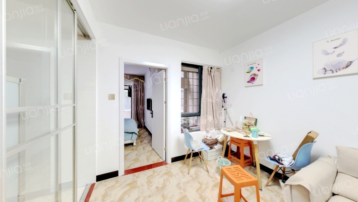 世欧王庄九区二手房实景图