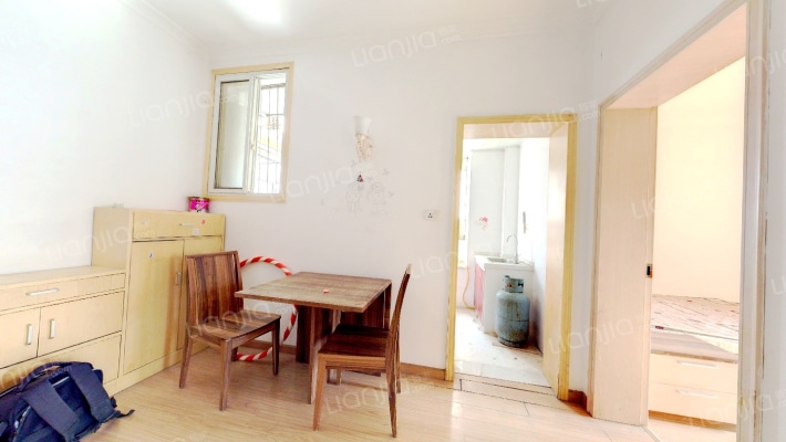 桥机新村二手房实景图