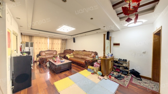 水华家园二手房实景图