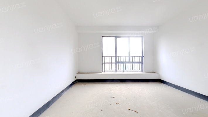 成龙官山邸二手房实景图