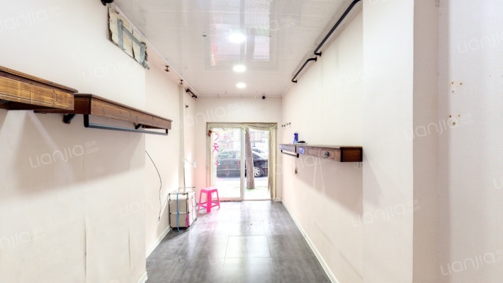 新疆路二手房实景图