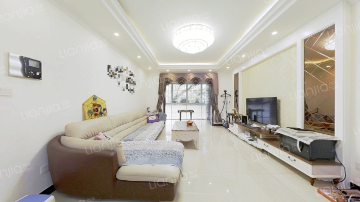 银海金岸二手房实景图