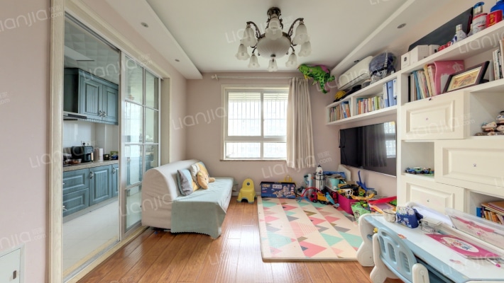 武夷绿洲品兰苑二手房实景图