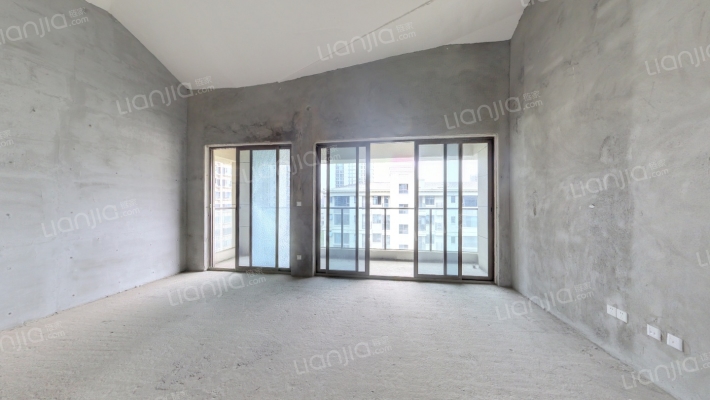 领地悦府二手房实景图