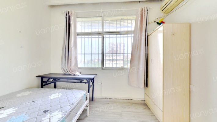 中央路（鼓楼）二手房实景图