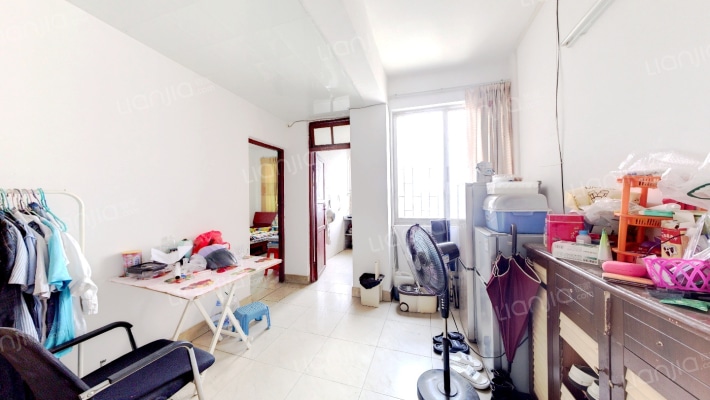 东城新村二手房实景图