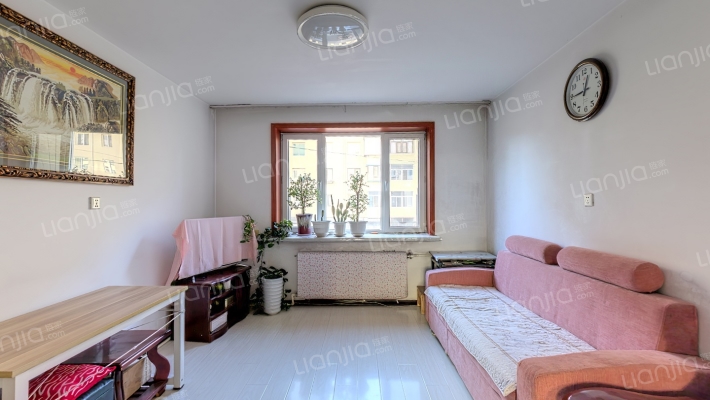 包道社区二手房实景图