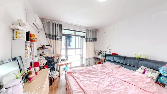 爱涛艺郡临枫二手房实景图