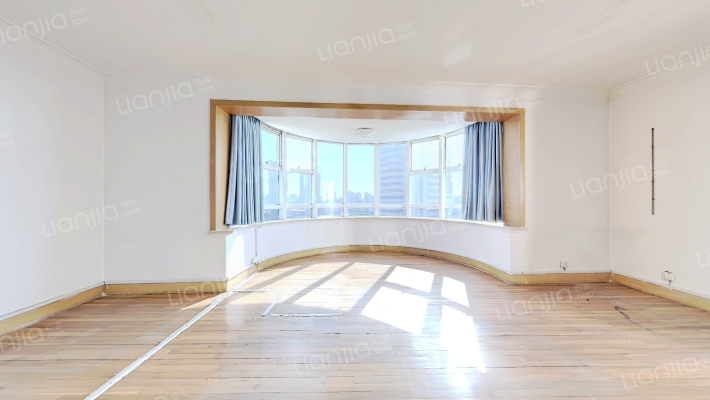 新世纪广场二手房实景图