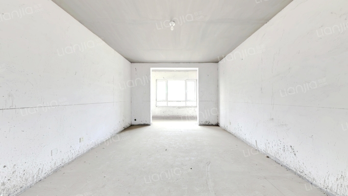 新港家园二手房实景图