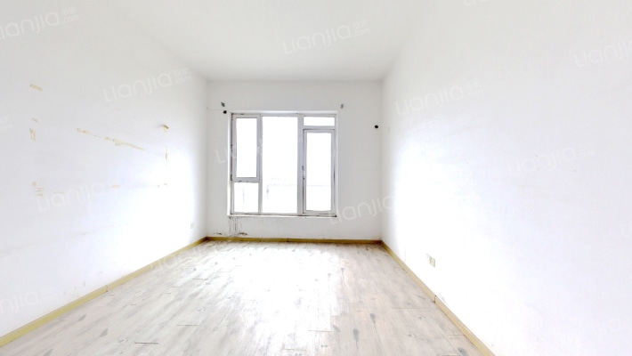 阳光100果岭公馆二手房实景图