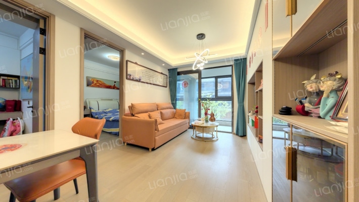 四季都会繁星启西区二手房实景图