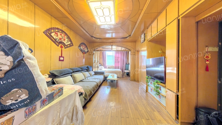 德华小区二手房实景图