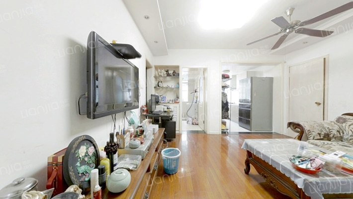 彩香一村五区二手房实景图