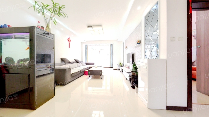 纳帕名门二手房实景图