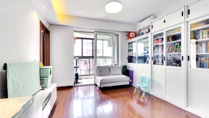 万科金色华亭二手房实景图