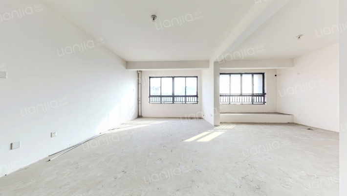 镇山小区西区二手房实景图