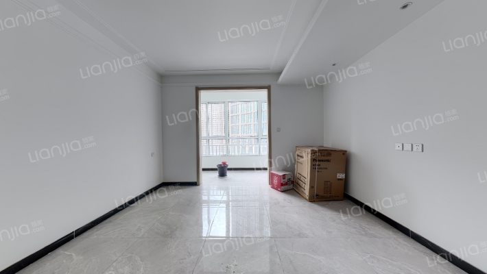 隆源国际城D区二手房实景图