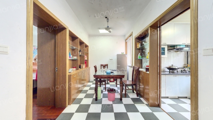 新浒花园二区二手房实景图