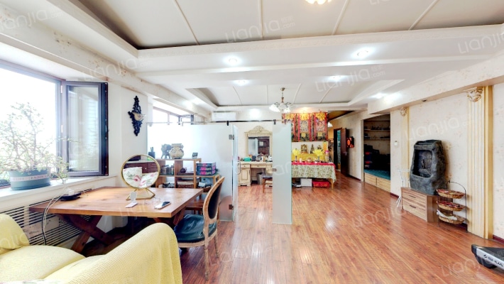 龙兴大厦二手房实景图