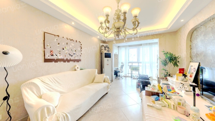 上层建筑二手房实景图