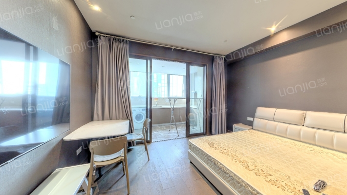 升龙汇金中心二手房实景图