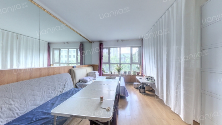 叶知林二手房实景图