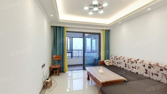 富力院士廷二手房实景图