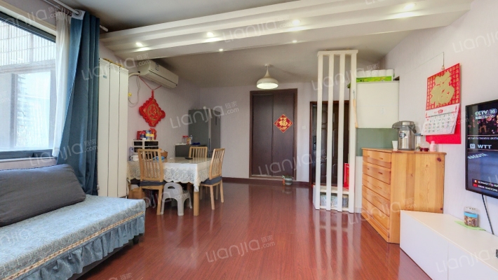 依翠园二手房实景图