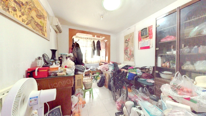 西北建材二手房实景图