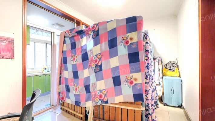 粮食三库宿舍二手房实景图