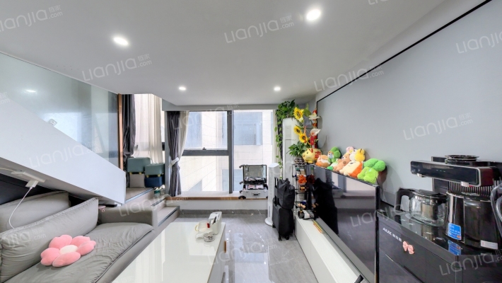 龙栖湾大厦二手房实景图