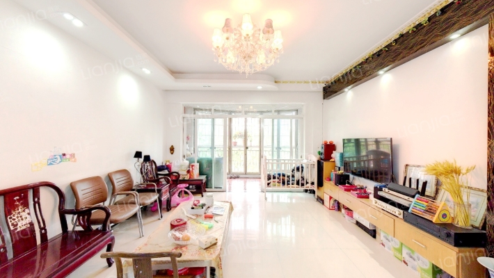 银骏豪庭二手房实景图