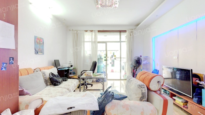 澜花语岸二手房实景图