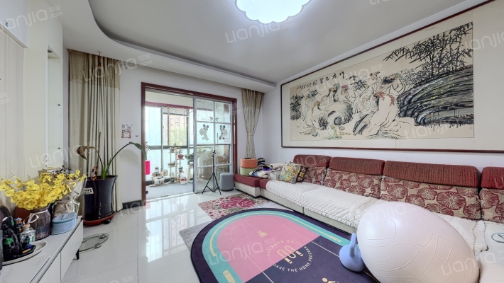 东美家园二手房实景图
