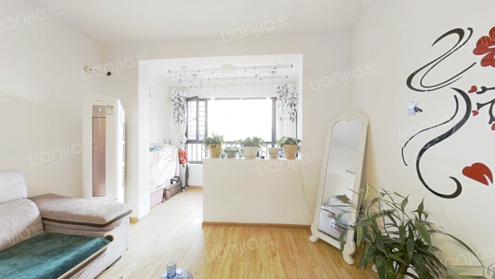 安联新青年小区二手房实景图