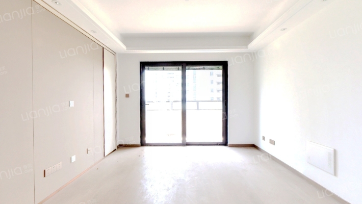 悦茂花园荣邸二手房实景图