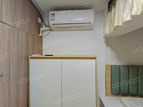合租·信基玥岛 3居室 西北卧