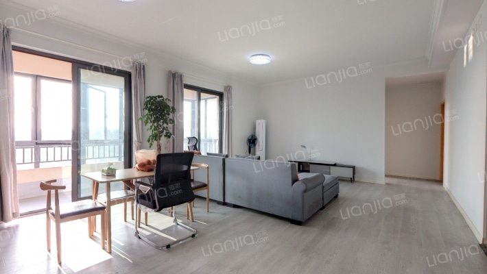 人居悦云庭二手房实景图